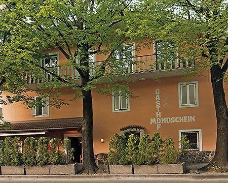 Gasthof Mondschein Hotel Merano Exterior foto